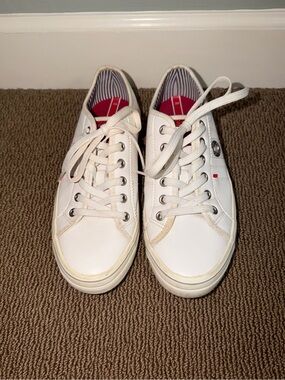 S.Oliver Women’s White Low-Top Sneakers w/ Red Details